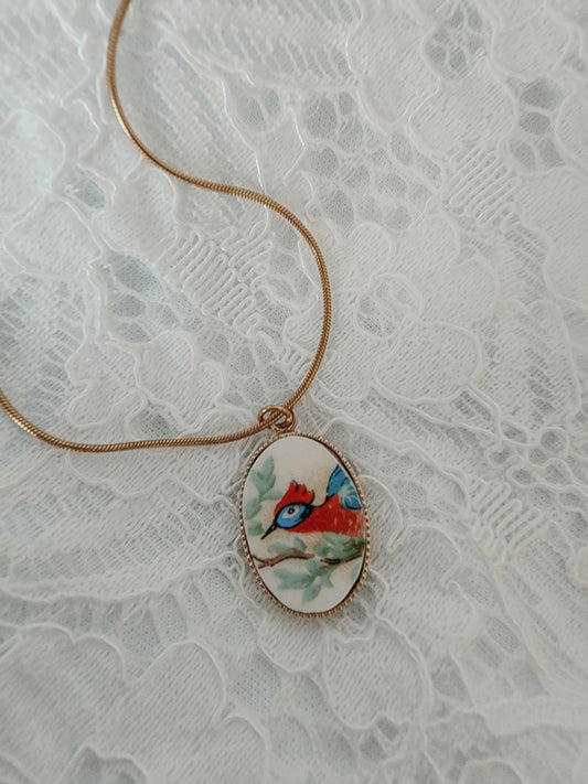 Feathers of Devotion necklace