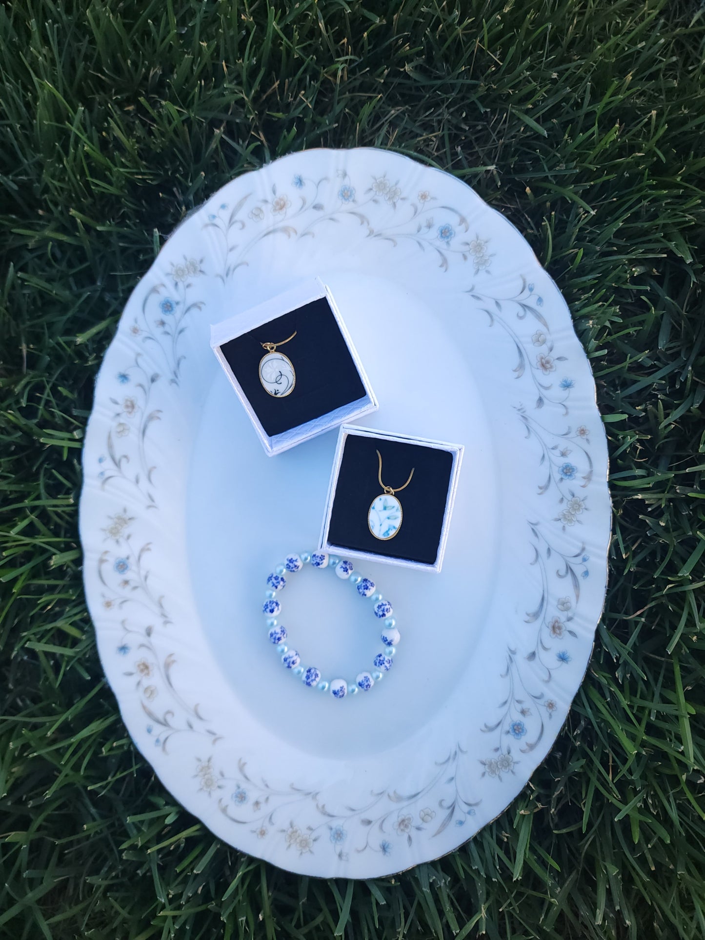 Mystery Box (Floral Gold)